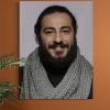 تابلو هنرمندان عکس نوید محمدزاده با ریش و موی بلند