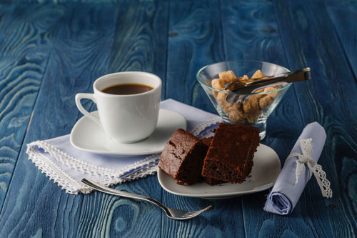خرید تابلو برای کافه طرح قهوه و کیک خوشمزه با تم آبی