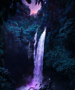 خرید تابلو طبیعت آبشار زیر نور ماه