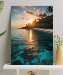 تابلو ساحل با آب زلال دریا